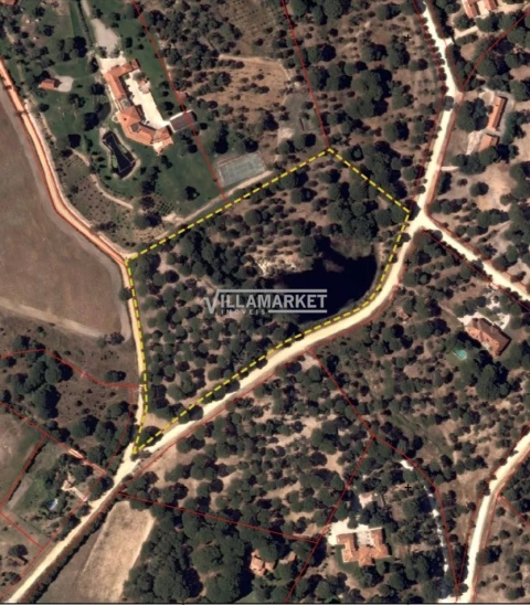 Terreno para Venda em Santo Estêvão