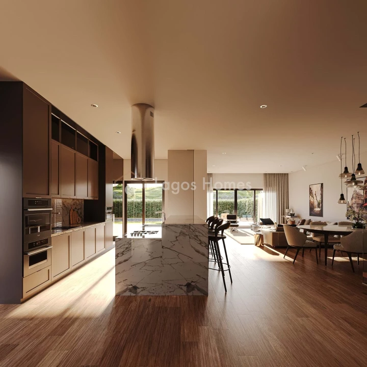 Moradia T4 para Venda em Estômbar e Parchal Foto 5