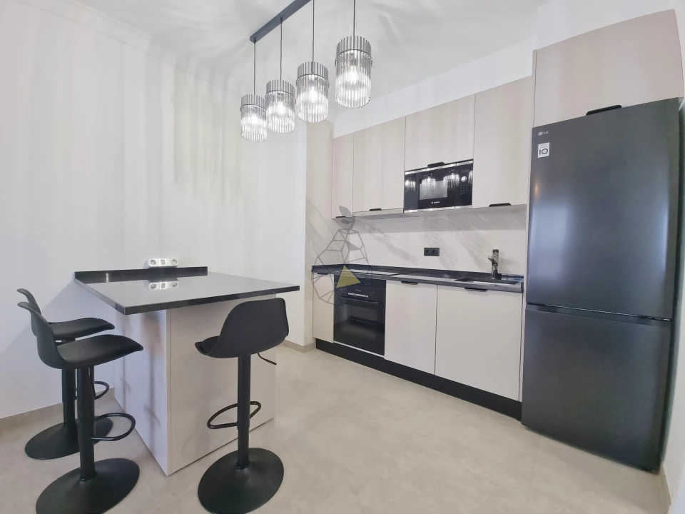 Apartamento T1 para Arrendamento em Portimão Foto 6