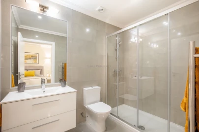 Apartamento T2 para Venda em Lagos (São Sebastião e Santa Maria)