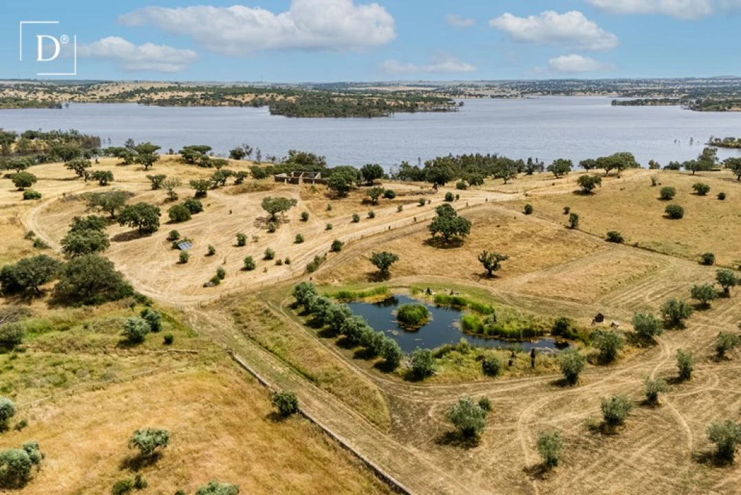 Moradia T3 para Venda em Ourique Foto 42