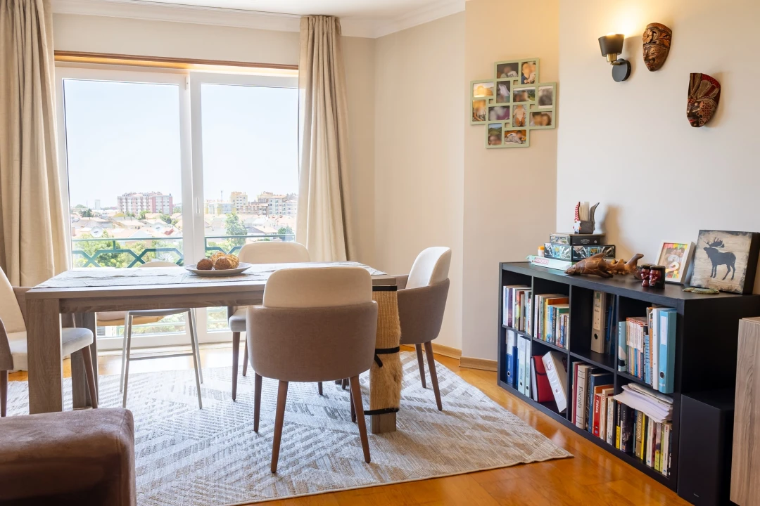 Apartamento T3 para Venda em Algueirão-Mem Martins Foto 3