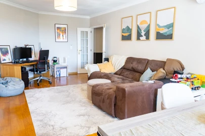 Apartamento T3 para Venda em Algueirão-Mem Martins