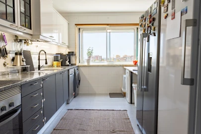 Apartamento T3 para Venda em Algueirão-Mem Martins