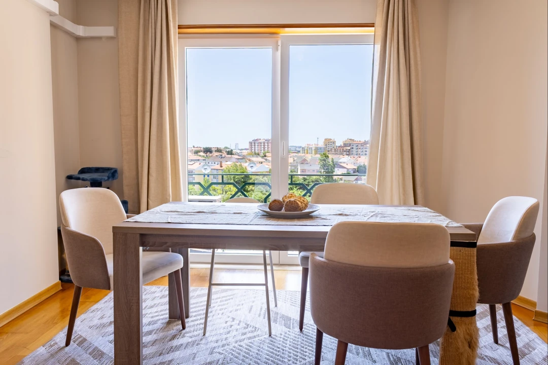 Apartamento T3 para Venda em Algueirão-Mem Martins Foto 2
