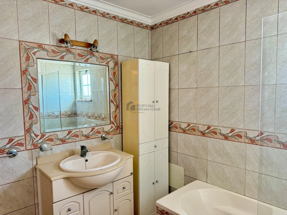 Apartamento T3 para Venda em Guia Foto 26