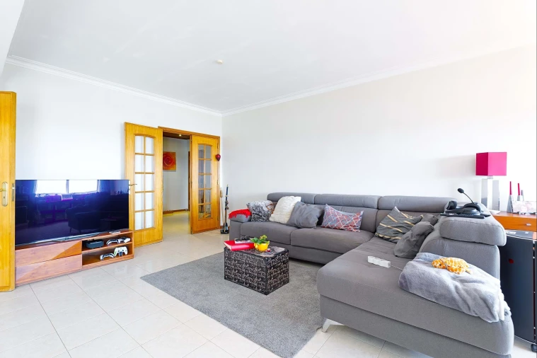 Apartamento T3 para Venda em Cacém e São Marcos Foto 15