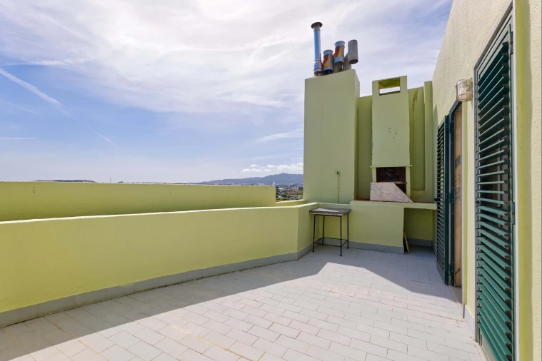 Apartamento T3 para Venda em Cacém e São Marcos Foto 37