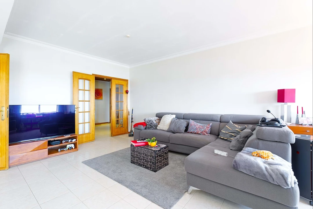 Apartamento T3 para Venda em Cacém e São Marcos Foto 15