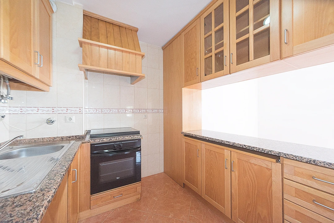 Apartamento T2 para Arrendamento em Olivais Foto 13