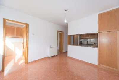 Apartamento T2 para Arrendamento em Olivais