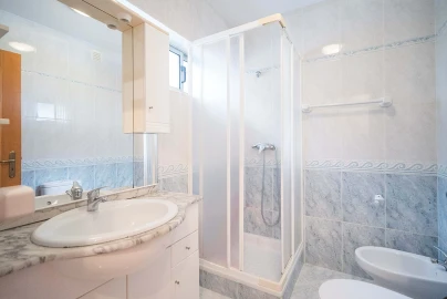 Apartamento T2 para Arrendamento em Olivais