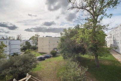 Apartamento T2 para Arrendamento em Olivais
