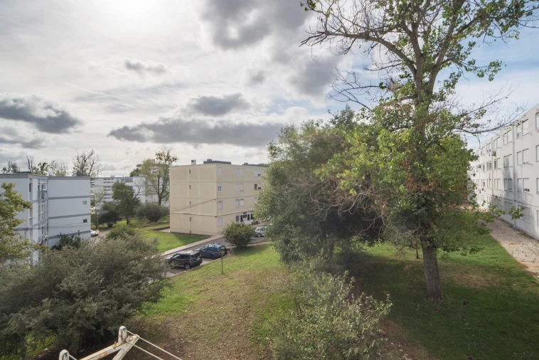 Apartamento T2 para Arrendamento em Olivais Foto 30