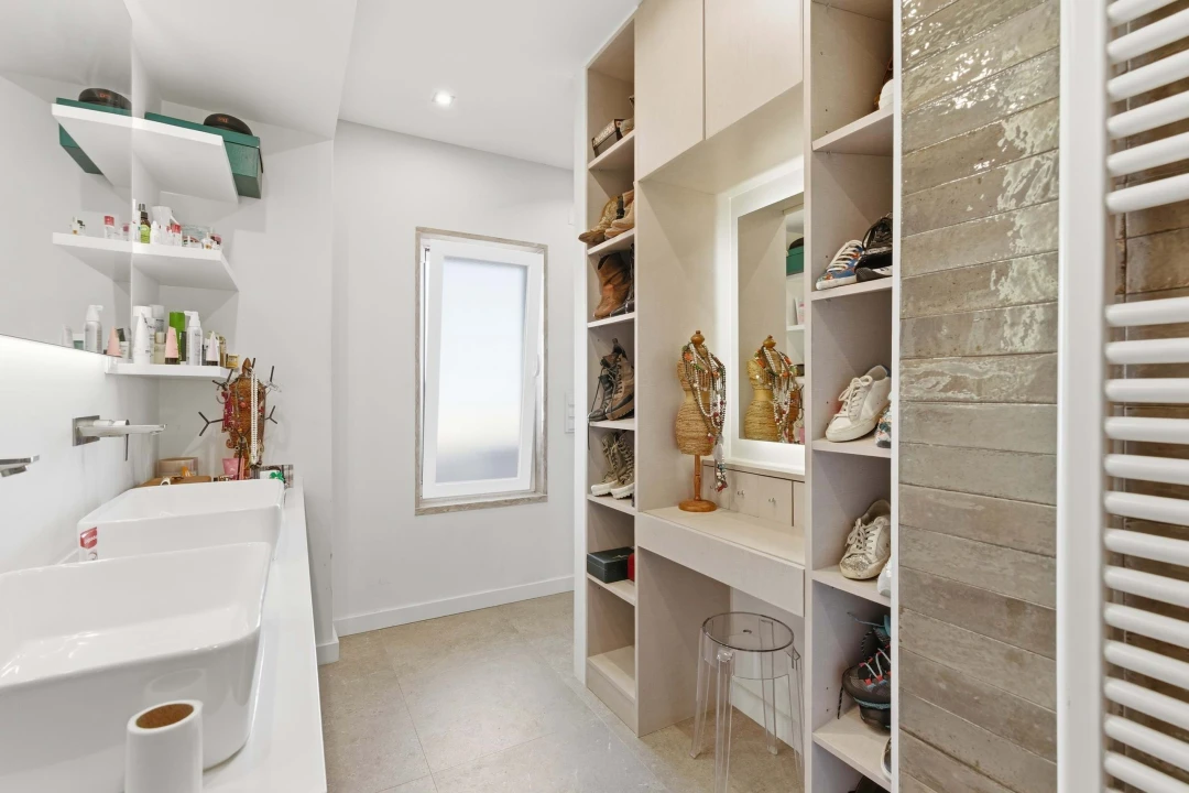 Apartamento T6 para Venda em Parque das Nações Foto 29