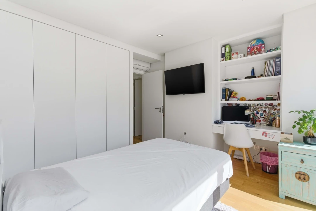Apartamento T6 para Venda em Parque das Nações Foto 51