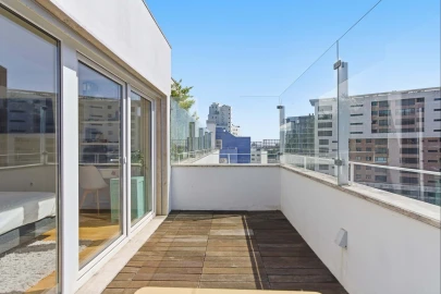 Apartamento T6 para Venda em Parque das Nações