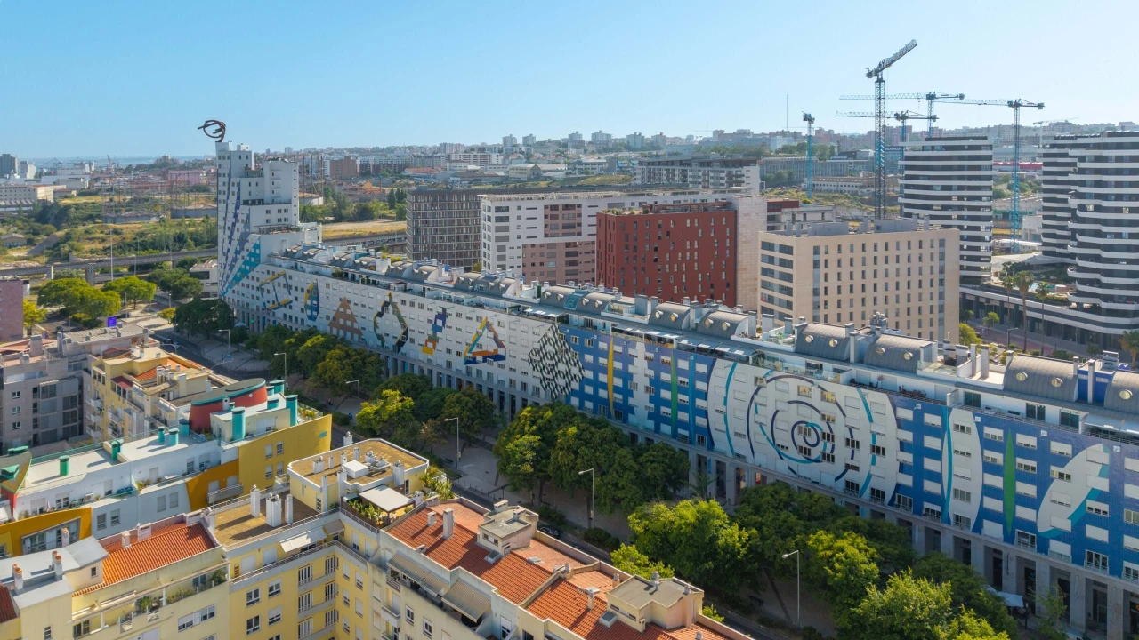 Apartamento T6 para Venda em Parque das Nações Foto 72