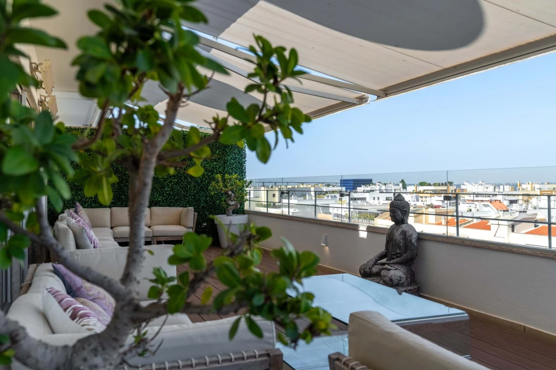 Apartamento T6 para Venda em Parque das Nações Foto 8