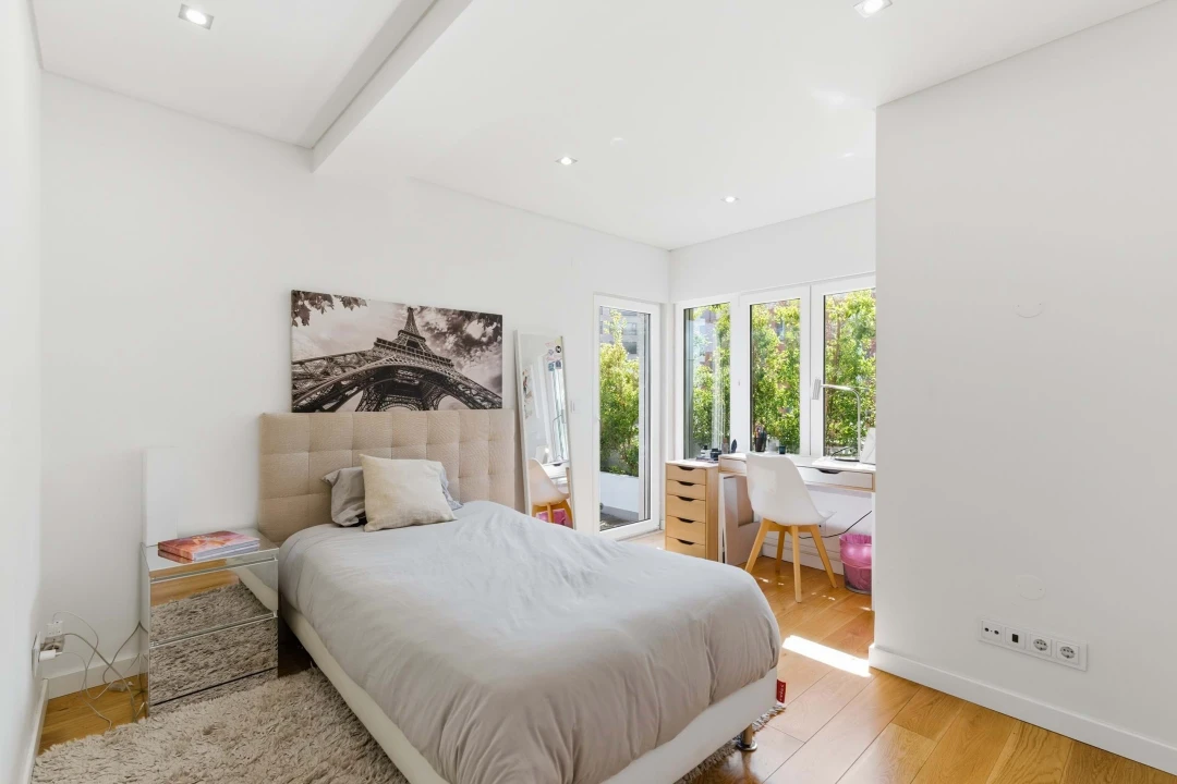 Apartamento T6 para Venda em Parque das Nações Foto 53