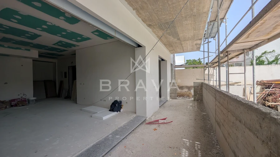 Apartamento T1 para Venda em Quarteira Foto 7