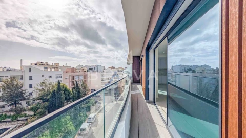 Apartamento T3 para Venda em Quarteira