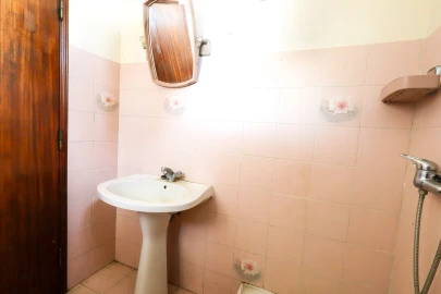 Moradia T3 para Venda em Alcanena e Vila Moreira