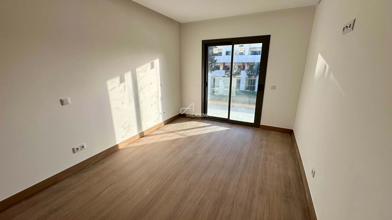 Apartamento T1 para Venda em Albufeira e Olhos de Água Foto 16