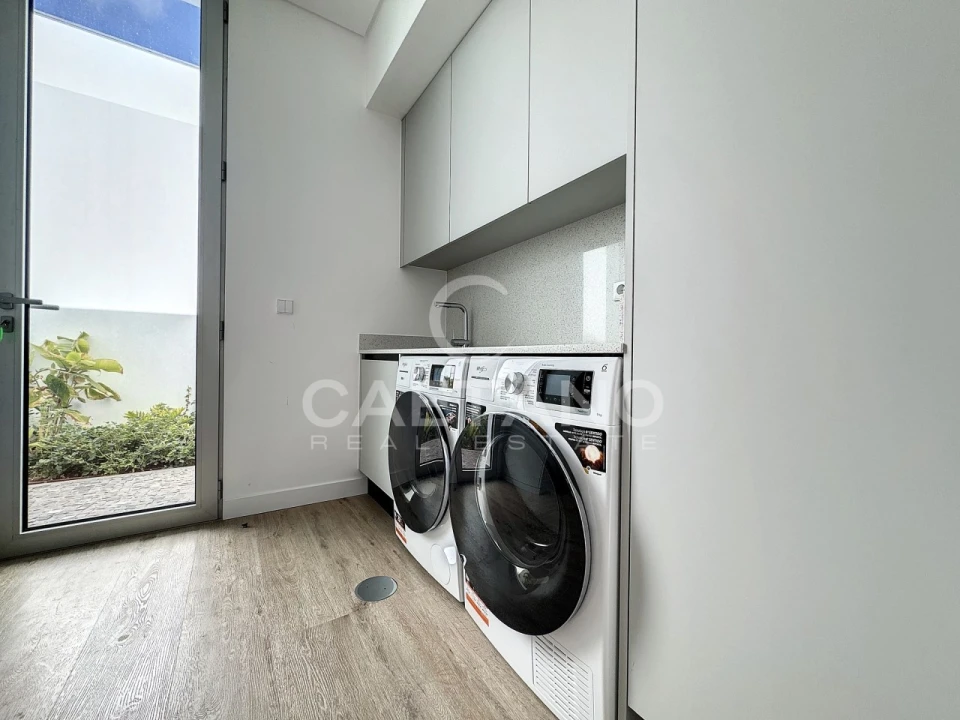 Moradia T3 para Venda em Prazeres Foto 53