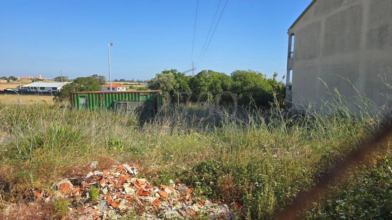 Terreno para Venda em São Domingos de Rana Foto 4