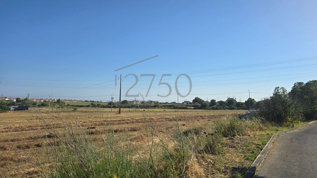 Terreno para Venda em São Domingos de Rana Foto 12