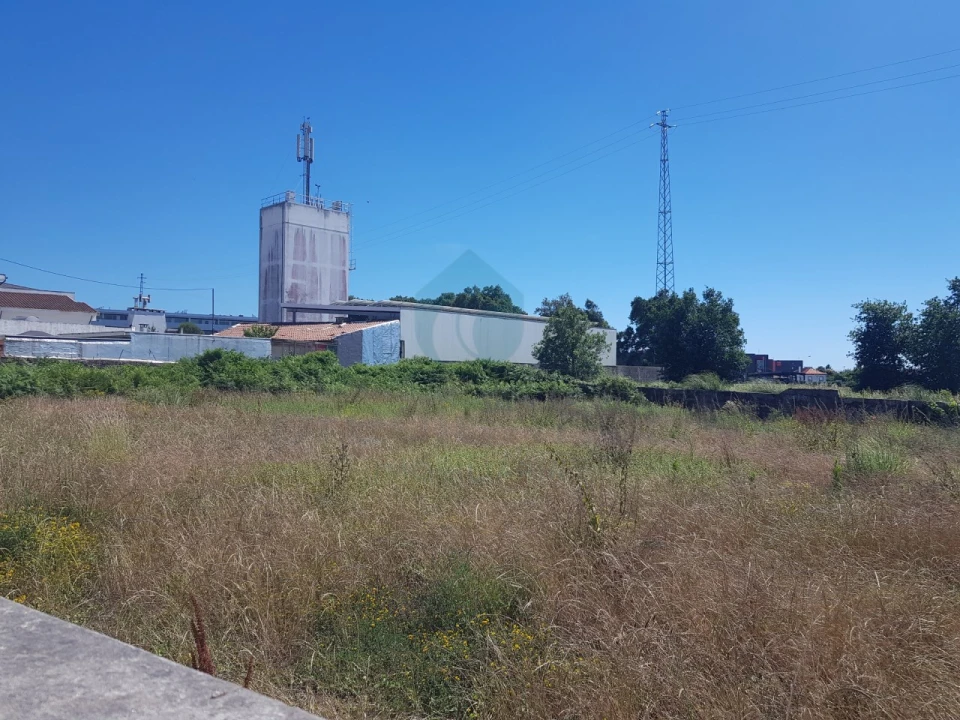 Terreno para Venda em Vila Nova da Telha Foto 2