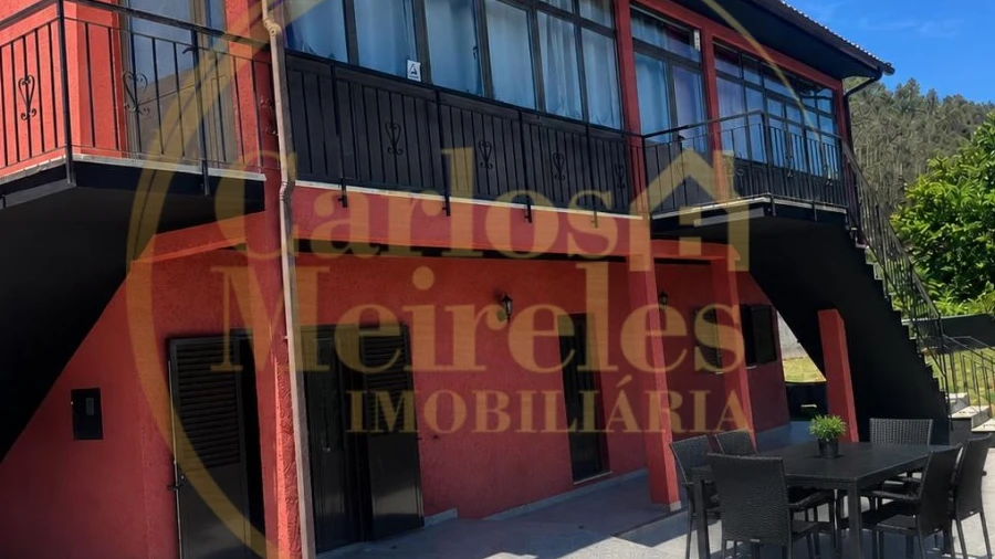 Moradia T6 para Venda em Dossãos