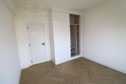 Apartamento T2 para Venda em Silveira