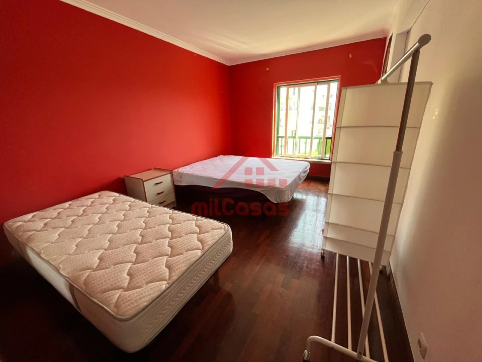 Apartamento T3 para Arrendamento em Ericeira Foto 18