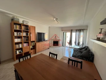 Apartamento T3 para Arrendamento em Ericeira