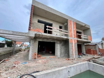Moradia T4 para Venda em Fernao Ferro
