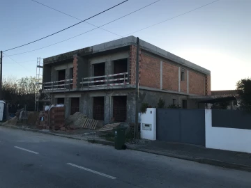 Moradia T4 para Venda em Fernao Ferro