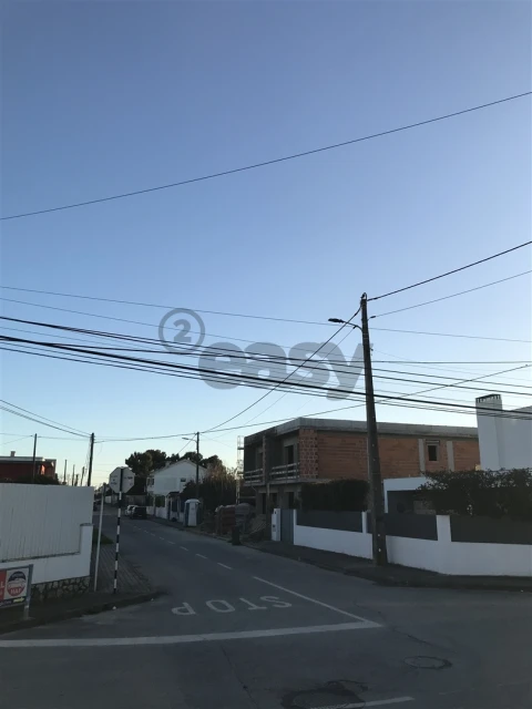 Moradia T4 para Venda em Fernao Ferro