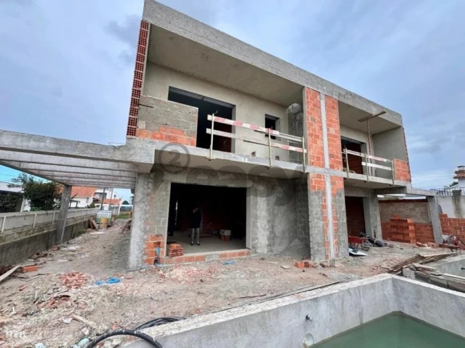 Moradia T4 para Venda em Fernao Ferro Foto 16