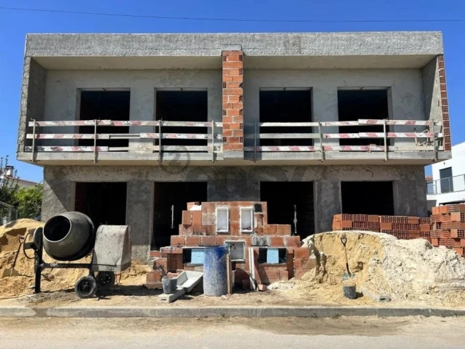 Moradia T4 para Venda em Fernao Ferro Foto 3