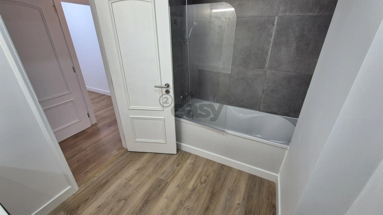 Apartamento T3 para Venda em São Domingos de Benfica Foto 20