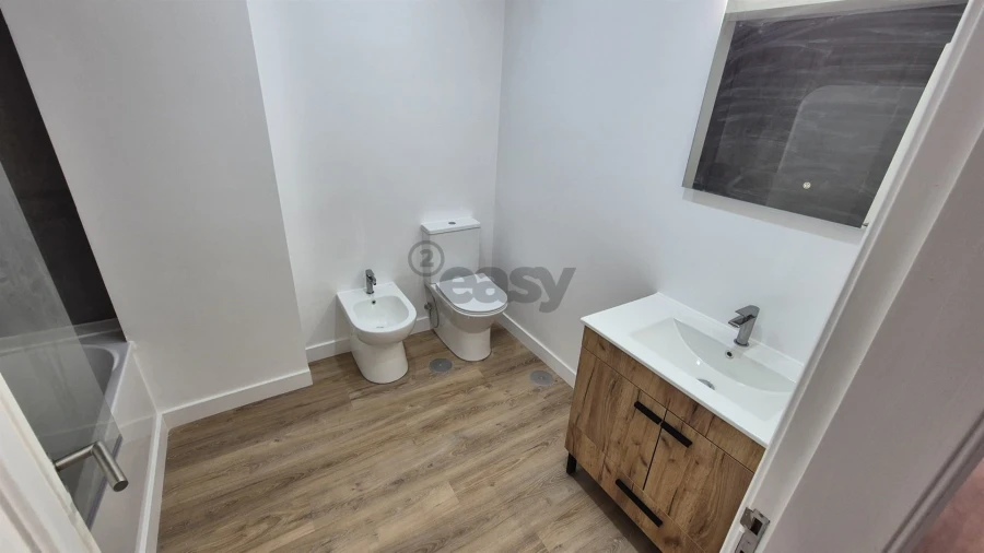 Apartamento T3 para Venda em São Domingos de Benfica Foto 22
