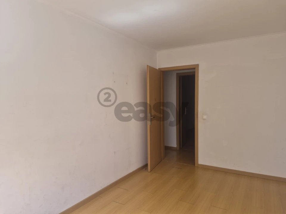 Apartamento T2 para Venda em Santa Clara Foto 17