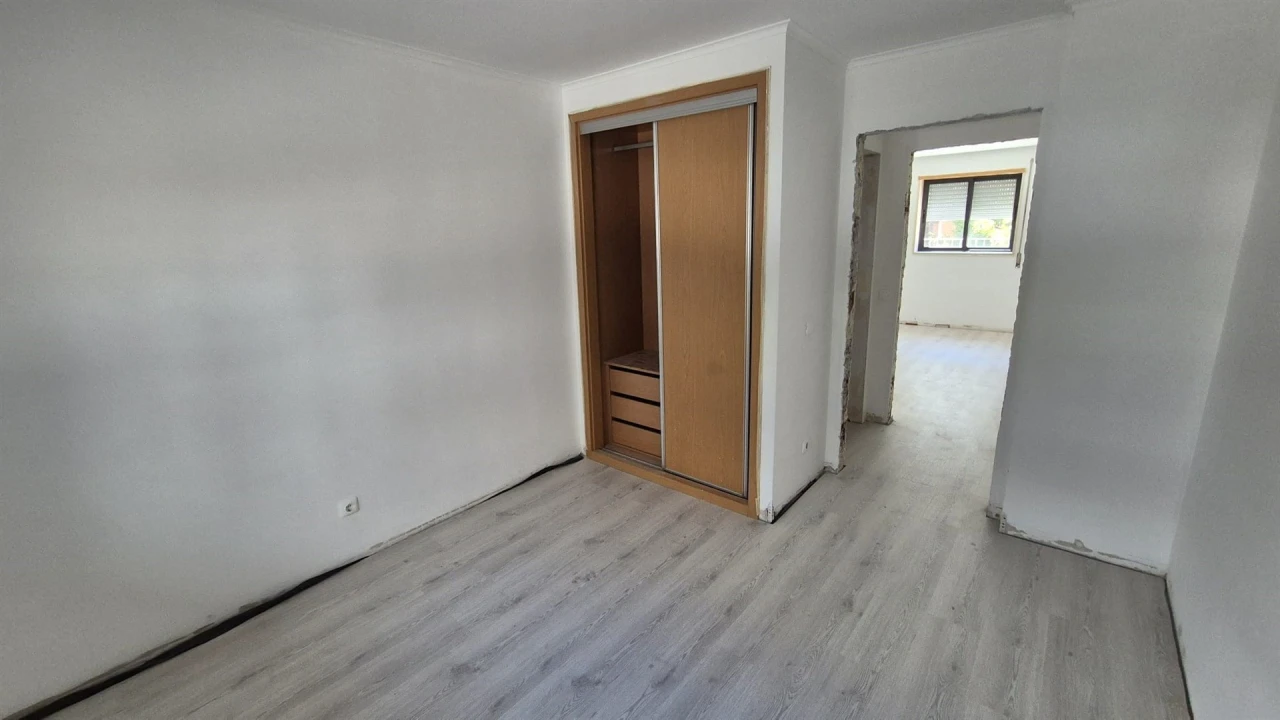 Apartamento T2 para Venda em Santa Clara Foto 28