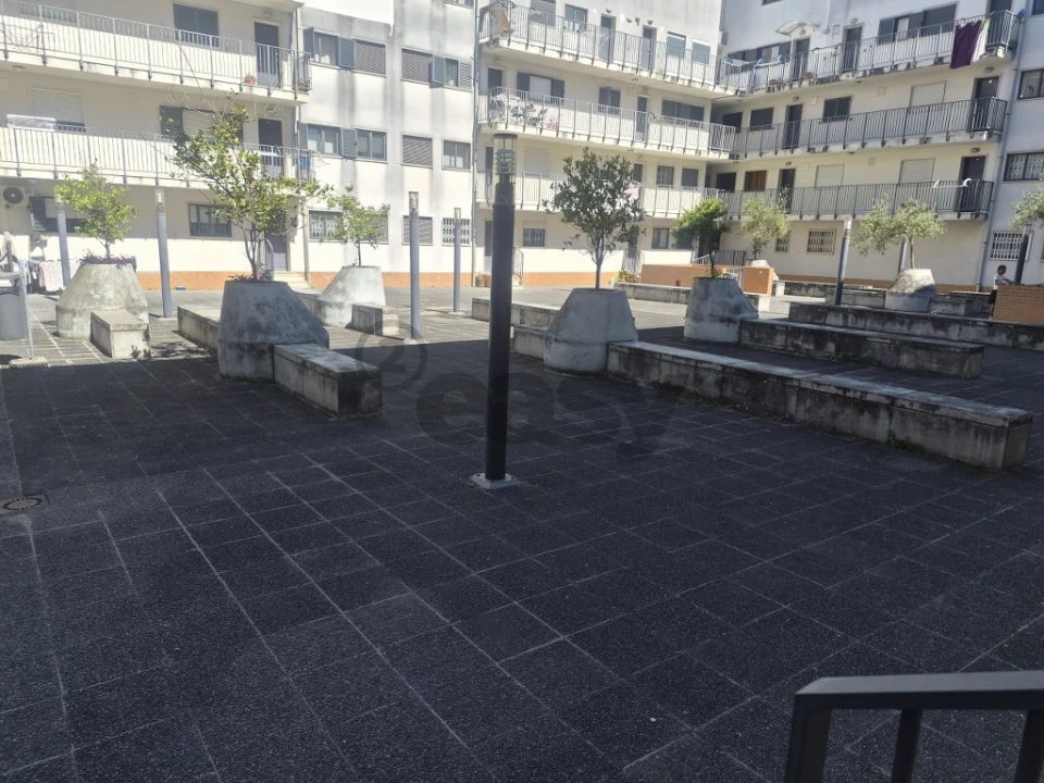Apartamento T2 para Venda em Santa Clara Foto 5