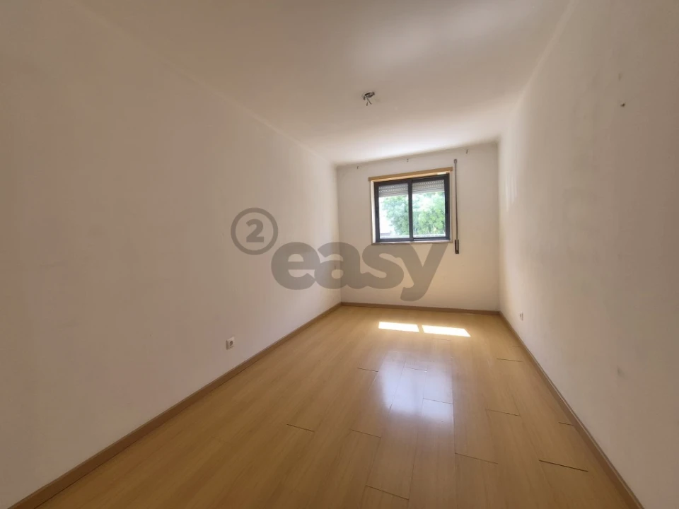 Apartamento T2 para Venda em Santa Clara Foto 19