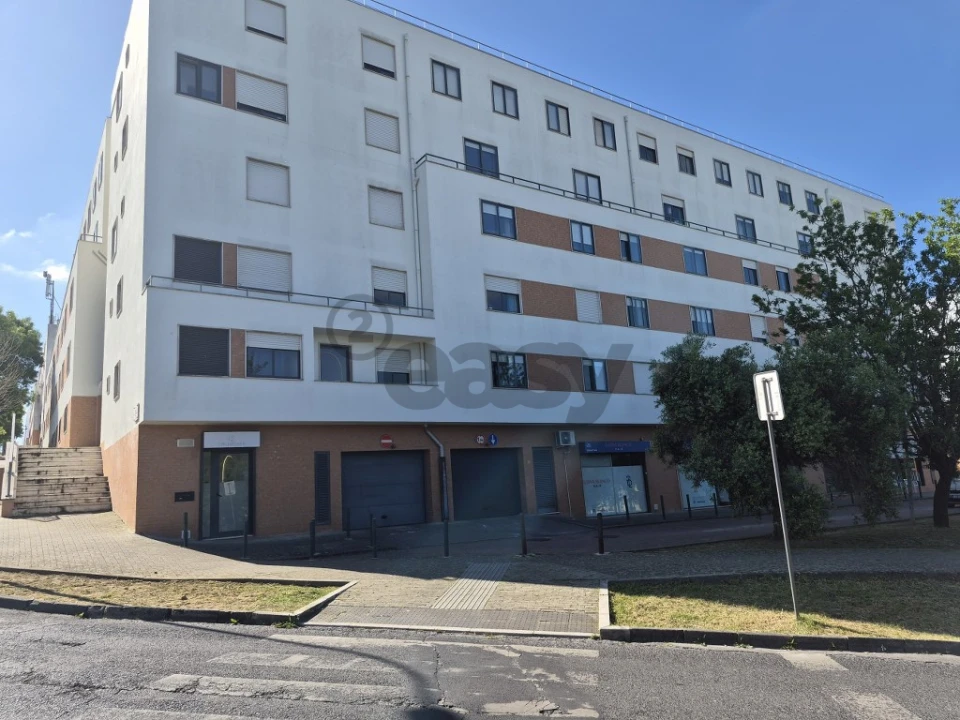 Apartamento T2 para Venda em Santa Clara Foto 1