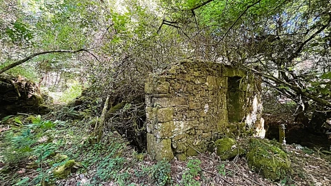 Moradia T2 para Venda em Candemil e Gondar