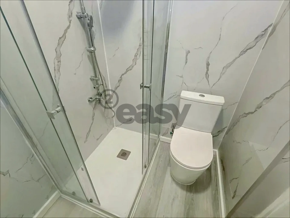 Apartamento T1 para Venda em Venteira Foto 8